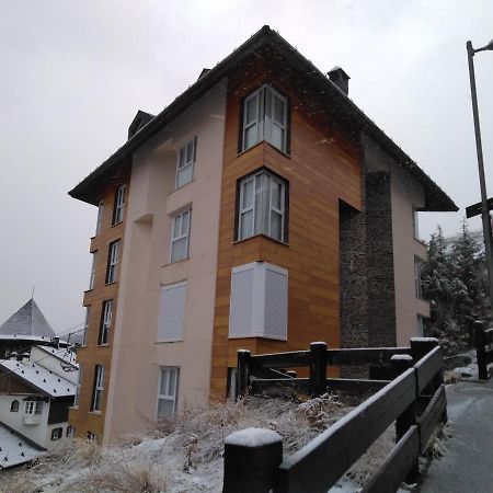 シエラネバダSnow In Miramarアパートメント エクステリア 写真